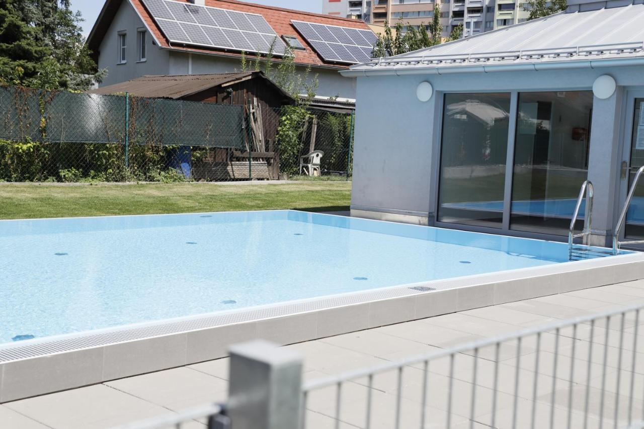 Balcony/Pool/Free Parking Garage Studio Вена Экстерьер фото